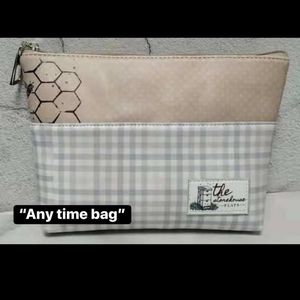 Storehouse Flats clutch bag country print bee